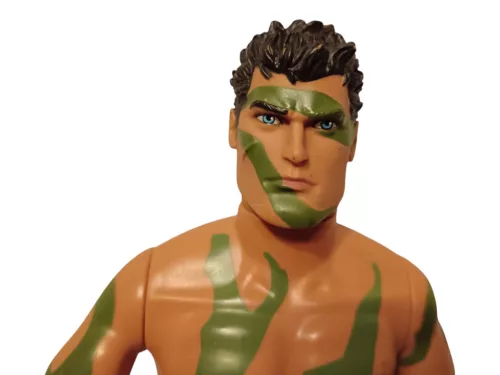 Hasbro Jungle Dart Attack akciófigura ruha nélkül 30 cm – használt (4)